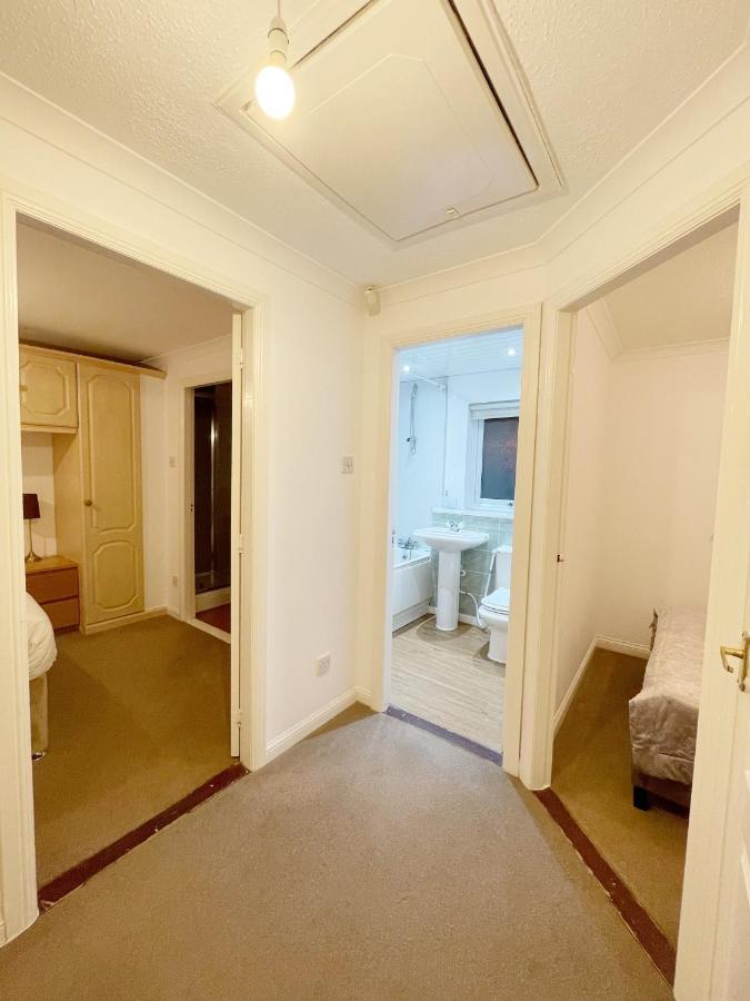 Cozy Nights Svp Detached House Villa Glasgow Exteriör bild