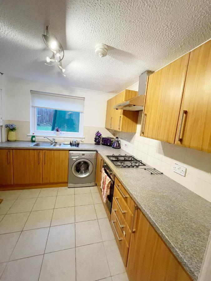 Cozy Nights Svp Detached House Villa Glasgow Exteriör bild