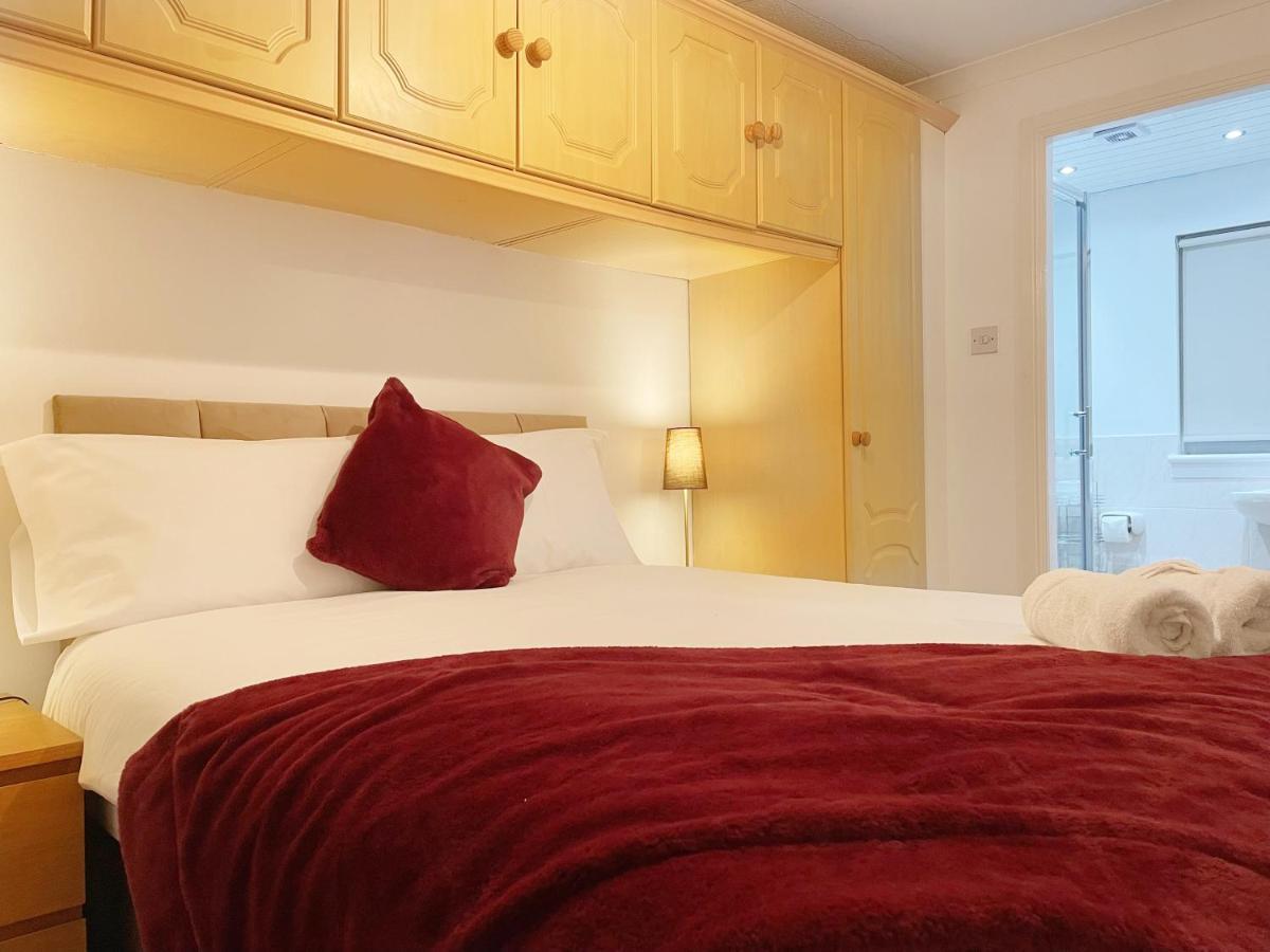 Cozy Nights Svp Detached House Villa Glasgow Exteriör bild